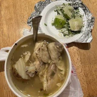 Caldo de Pollo