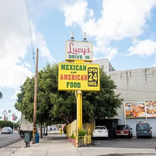 a mexican food restaurant