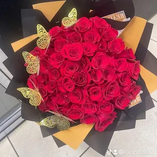 Ramo buchón  rosas