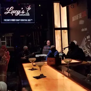 Live music on a Tuesday