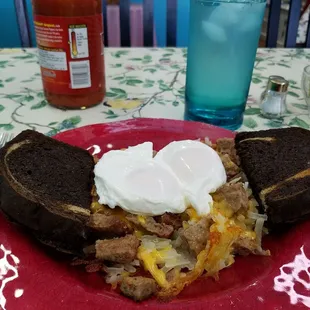Hen&apos;s Nest breakfast special
