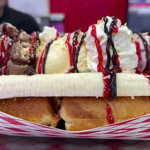 Lucy's Waffles & Ice Cream