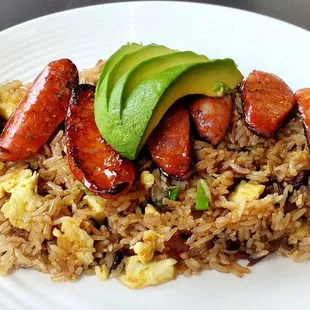 Linguica fried rice with avocado