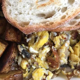 Bacon Mushroom Gouda Burrito