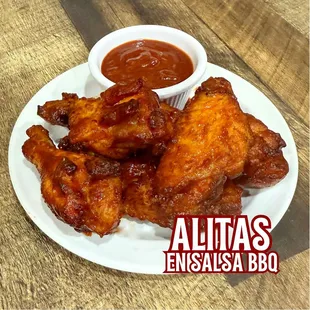 Delicious fried chicken wings sautéed in bbq sauce.