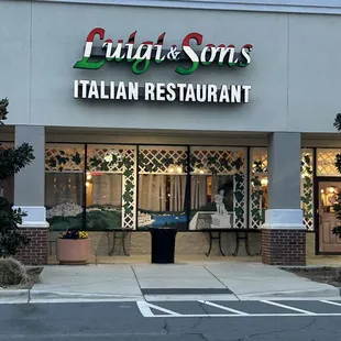 Luigi&apos;s!!!!!
