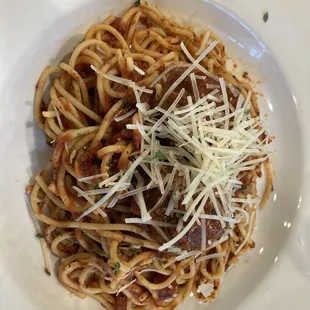 Spaghetti and meatballs