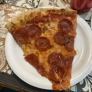 Pepperoni pizza