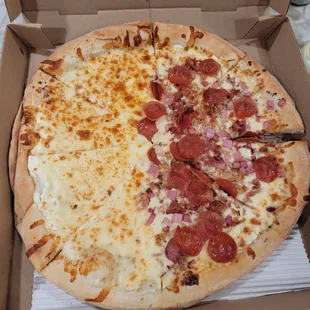 Half 5 cheese Half Meat Lovers pizza