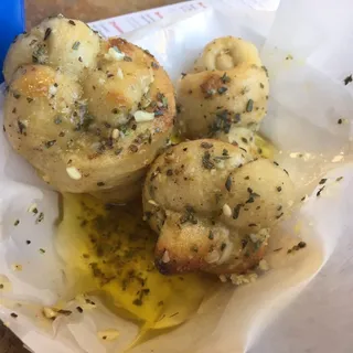 Garlic Knots