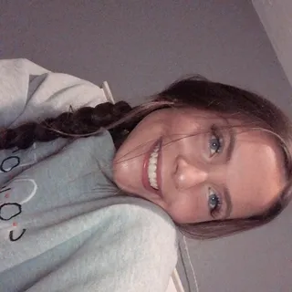 Lizzie B.