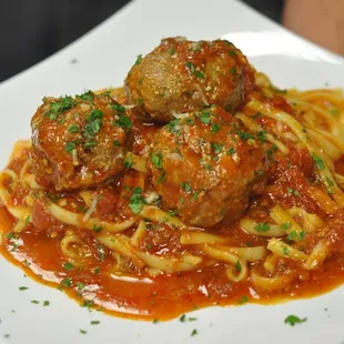 Spaghetti &amp; Meatballs