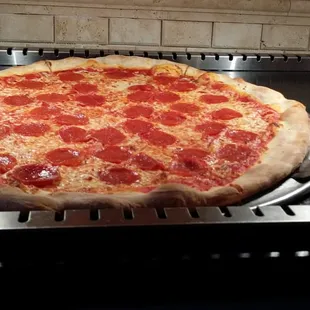 $4 buck slices all day