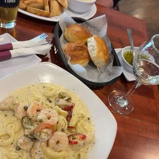 The spinach appetizer is also phenomenal.