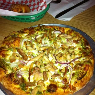 Pesto Chicken Pizza