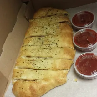 This is their infamous Bomboli, sooooo delicious!