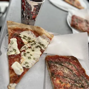 Luigi's Pizza