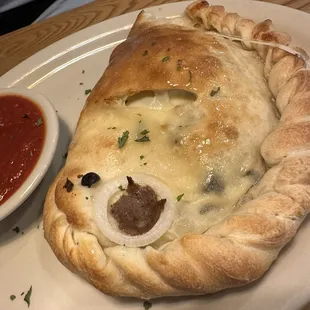 Calzones are gorgeous and delicious