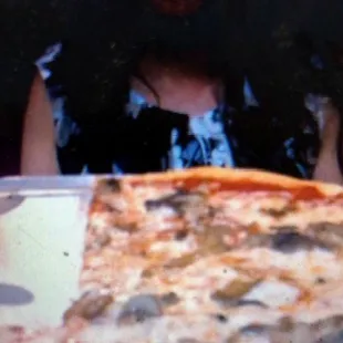 Amazing pizza, bad picture. ;)