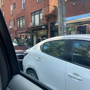 Double parked for pizza!