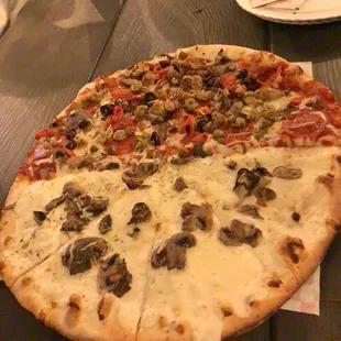 1/2 White Pizza w/ Mushrooms, 1/2 Supreme Pizza