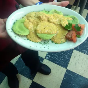 Mia 's Tomato Alfredo