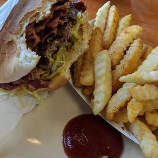 Pastrami Burger
