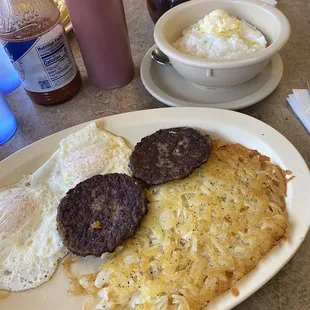  plate of breakfast food