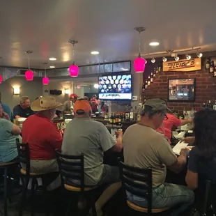 Packed for half price pizza night! Love the new look in the bar too.