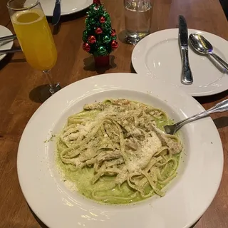 FETTUCCINE CON POLLO