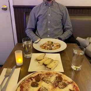 Meatball Pizza