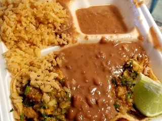 Chavinda Taqueria