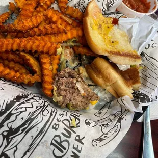Luke&apos;s Burgers
