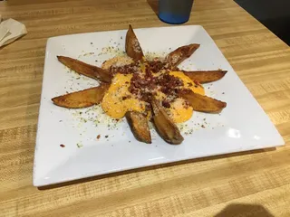 Neapolitan Italian Eatry