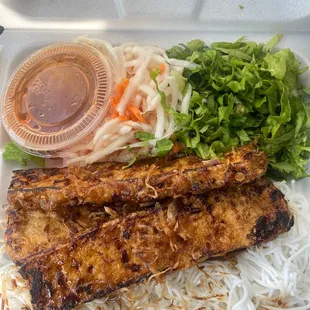 tofu amd noodle dish