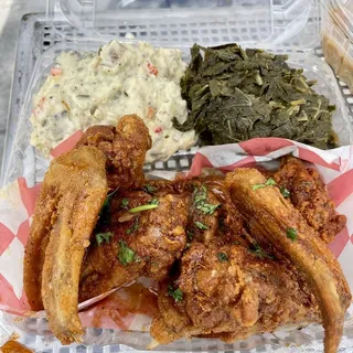 Fried Chicken (4 whole wings) & Cornbead Waffles