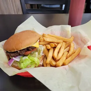 Cheeseburger and fries