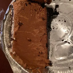 This is how they sent my cake...