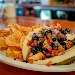 Chipotle Chicken Pita