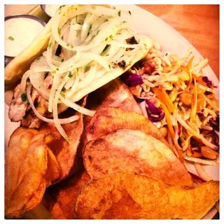 East Indian Chicken Pita