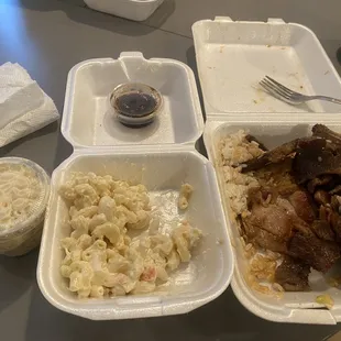 Hawaiian BBQ Mix Plate plus two orders of the macaroni yummy