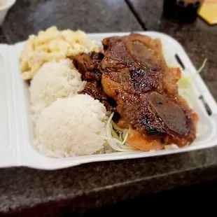 Hawaii BBQ mix plate