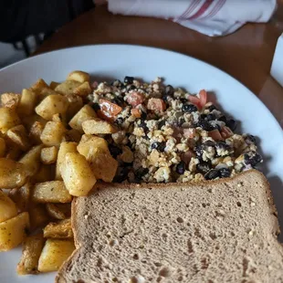 Vegan Tofu Scramble with dry toast and taters