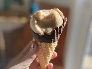 Lolley's Ice Cream