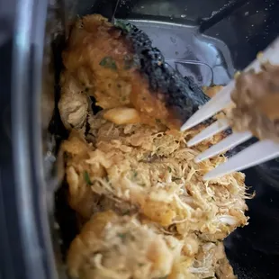 5oz crab cake burnt terribly.