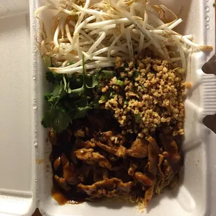 Szechuan noodles with chicken