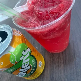 Sorbet in Hansen&apos;s soda!