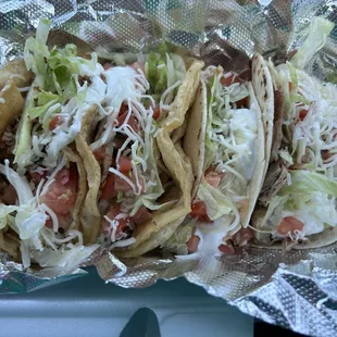 Steak tacos (2 corn tortillas, 2 flour tortillas)