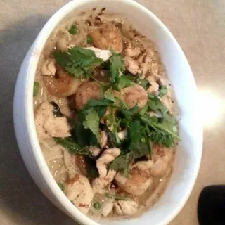 CURRIED COCONUT SHRIMP & CHICKEN