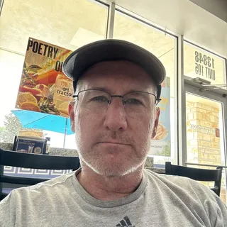 Darren C.